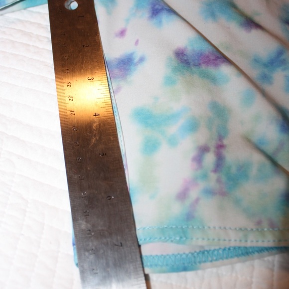 Boys Volcom Cinch Fly Board Shorts - Picture 4 of 9